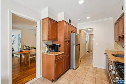 44 Forsythia Lane, Paramus, NJ 07652 - Photo 15