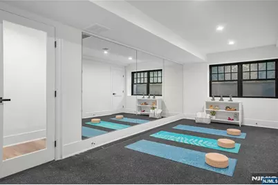 330 Hartshorn Drive, Millburn, NJ 07078 - Photo 45