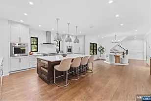 330 Hartshorn Dr, Millburn, NJ 07078 - Photo 19