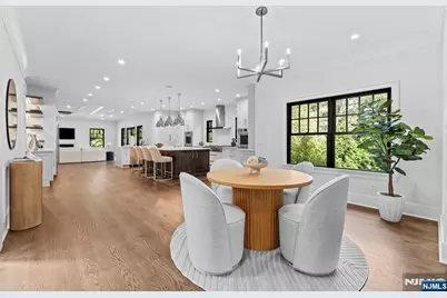 330 Hartshorn Drive, Millburn, NJ 07078 - Photo 17