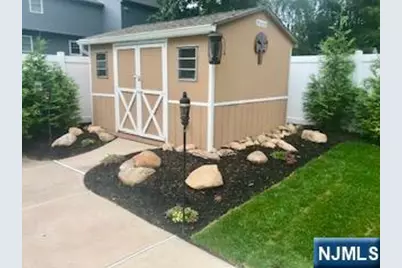 330 Hickory Street, Washington Township, NJ 07676 - Photo 25