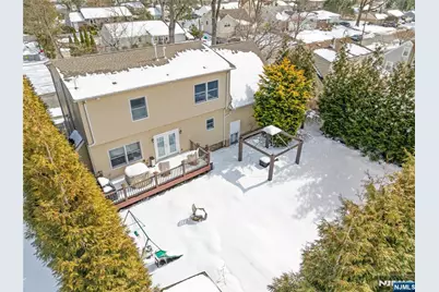 330 Hickory Street, Washington Township, NJ 07676 - Photo 27