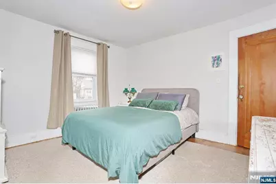 703 Linden Avenue, Teaneck Township, NJ 07666 - Photo 11