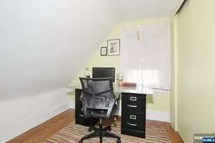 703 Linden Ave, Teaneck Township, NJ 07666 - Photo 15