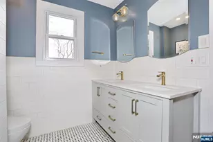 703 Linden Ave, Teaneck Township, NJ 07666 - Photo 21