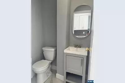 12 Cleveland Avenue 10 #10, Harrison, NJ 07029 - Photo 3