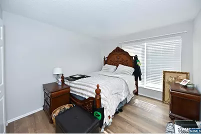 250 Larch Lane, Mahwah, NJ 07430 - Photo 19