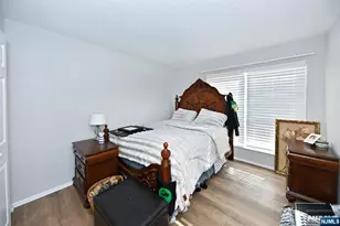 250 Larch Ln, Mahwah, NJ 07430 - Photo 19