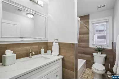 10 Glen Street, Cliffside Park, NJ 07010 - Photo 29