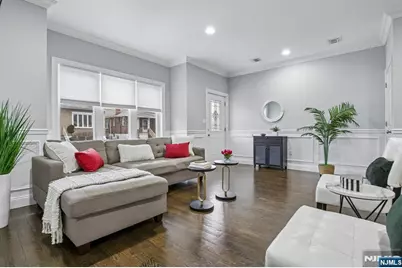 10 Glen Street, Cliffside Park, NJ 07010 - Photo 5