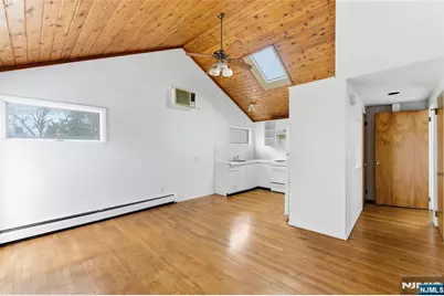 2455 3rd Street, Fort Lee, NJ 07024 - Photo 29