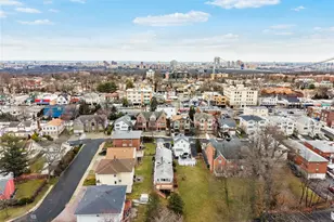 2455 3rd St, Fort Lee, NJ 07024 - Photo 47