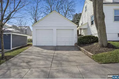 649 8th Street, Carlstadt, NJ 07072 - Photo 35