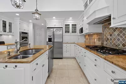 236 White Oak Ridge Road, Millburn, NJ 07078 - Photo 11