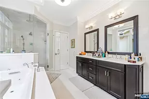 1228 River Rd, Edgewater, NJ 07020 - Photo 17