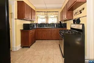 99 Christie St, Ridgefield Park, NJ 07660 - Photo 13