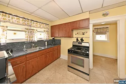 99 Christie Street, Ridgefield Park, NJ 07660 - Photo 11