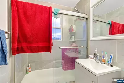 437 Walker Street, Fairview, NJ 07022 - Photo 21