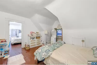 437 Walker Street, Fairview, NJ 07022 - Photo 27