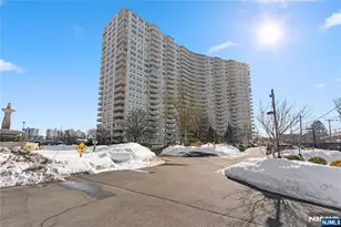 2000 Linwood Ave 6E, Fort Lee, NJ 07024 - Photo 1