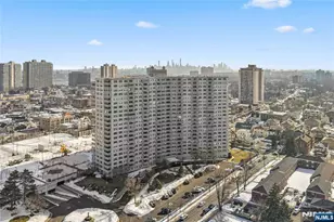 2000 Linwood Ave 6E, Fort Lee, NJ 07024 - Photo 19