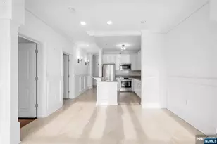 22 Ave At Port Imperial 403, West New York, NJ 07093 - Photo 5