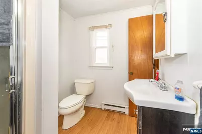 219 Hamburg Turnpike, Bloomingdale, NJ 07403 - Photo 31