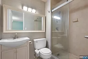 7004 Blvd East 28C, Guttenberg, NJ 07093 - Photo 17