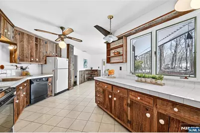 224 Miller Road, Mahwah, NJ 07430 - Photo 11