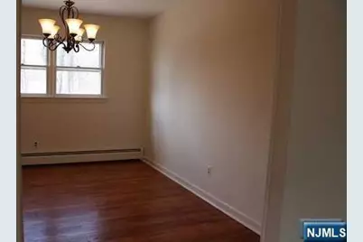 7 Hiawatha Boulevard, Oakland, NJ 07436 - Photo 5