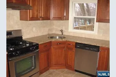 7 Hiawatha Boulevard, Oakland, NJ 07436 - Photo 7