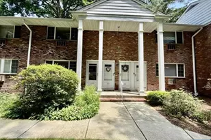 209 Washington Dr 209, Ramsey, NJ 07446 - Photo 1