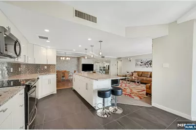 245 Prospect Avenue 12B #12B, Hackensack, NJ 07601 - Photo 11