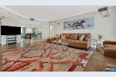 245 Prospect Avenue 12B #12B, Hackensack, NJ 07601 - Photo 7