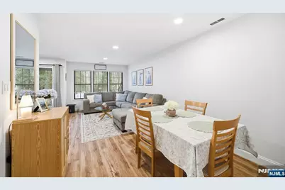 10 New Bedford Road D #D, West Milford, NJ 07480 - Photo 9