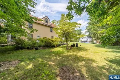 18 Hardenburgh Avenue 1st Flo. #1st Flo., Demarest, NJ 07627 - Photo 15