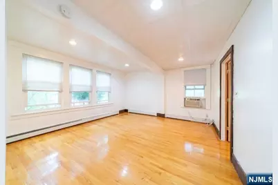 18 Hardenburgh Avenue 1st Flo. #1st Flo., Demarest, NJ 07627 - Photo 5