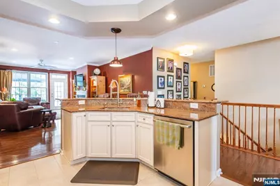 7 Graphite Drive, Little Falls Township, NJ 07424 - Photo 17