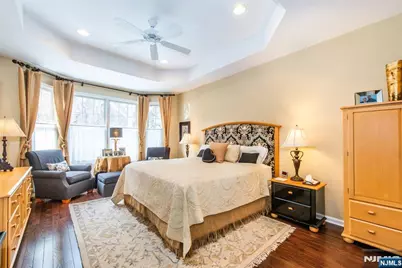 7 Graphite Drive, Little Falls Township, NJ 07424 - Photo 9