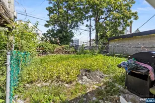 331 Market St, Paterson, NJ 07501 - Photo 5