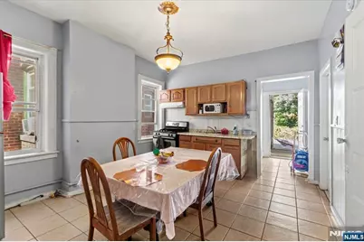 331 Market Street, Paterson, NJ 07501 - Photo 23