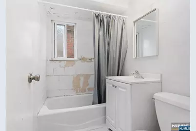 412 Walker Street, Fairview, NJ 07022 - Photo 11