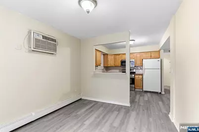 412 Walker Street, Fairview, NJ 07022 - Photo 27