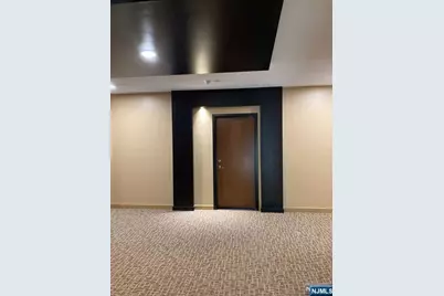 209 Oakdene Place 205 #205, Cliffside Park, NJ 07010 - Photo 3