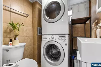 76 Holmes Street, Belleville, NJ 07109 - Photo 15