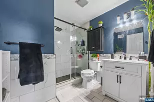 152 Lynette Dr, Fort Lee, NJ 07024 - Photo 7