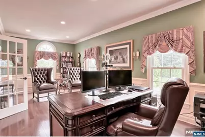 34 Crocker Mansion Drive, Mahwah, NJ 07430 - Photo 17