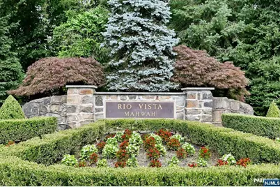 34 Crocker Mansion Drive, Mahwah, NJ 07430 - Photo 1