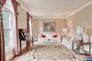 34 Crocker Mansion Dr, Mahwah, NJ 07430 - Photo 5