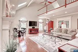 34 Crocker Mansion Dr, Mahwah, NJ 07430 - Photo 13